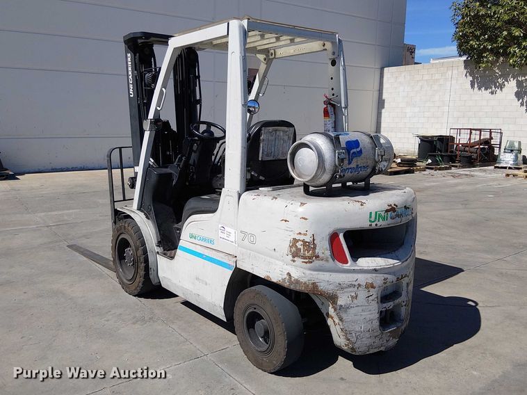 image for item EE5189 2016 UniCarriers PF70 forklift