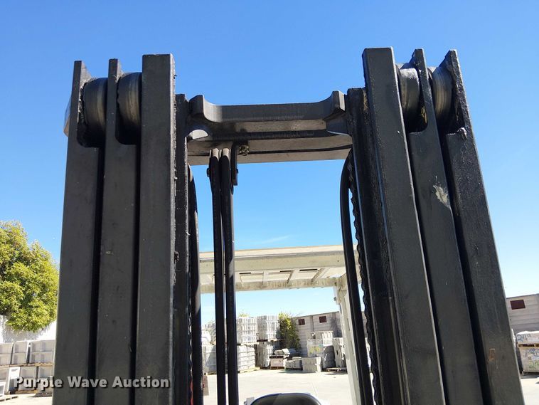 image for item EE5189 2016 UniCarriers PF70 forklift