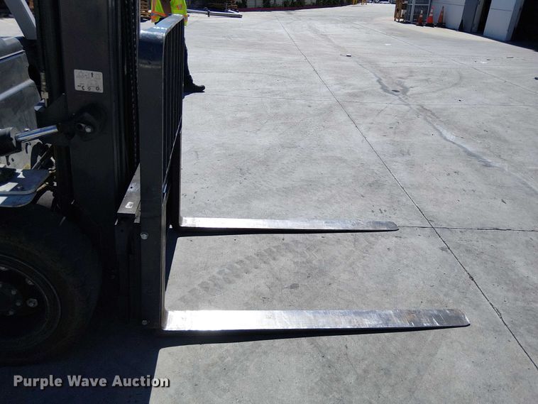 image for item EE5189 2016 UniCarriers PF70 forklift