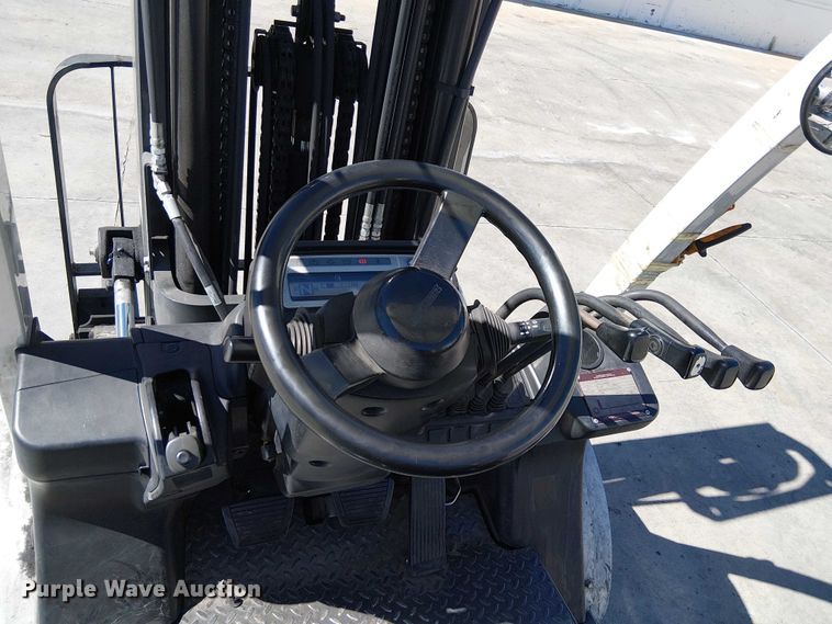 image for item EE5189 2016 UniCarriers PF70 forklift