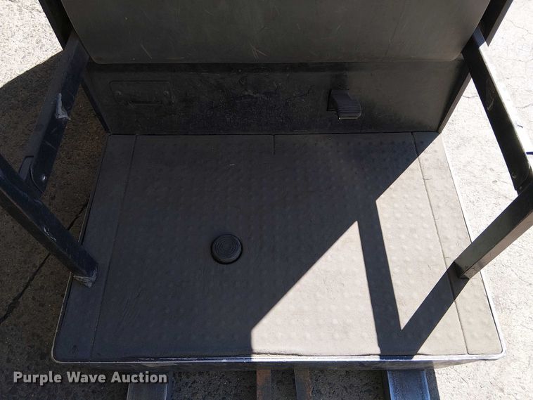 image for item EE5190 2016 Crown SP3520-30 order picker