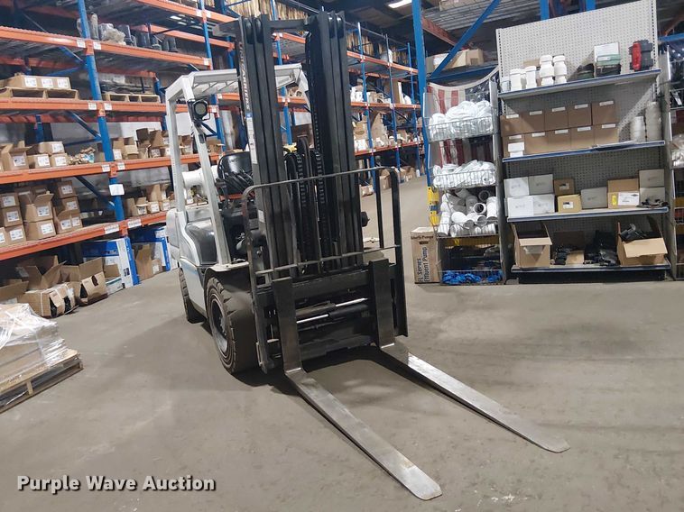 image for item EE5207 2016 UniCarriers PF70 forklift