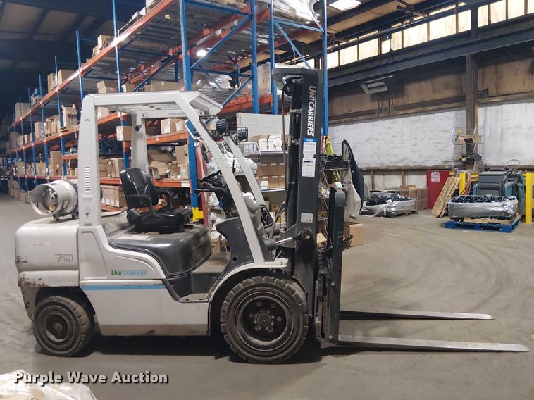 image for item EE5207 2016 UniCarriers PF70 forklift