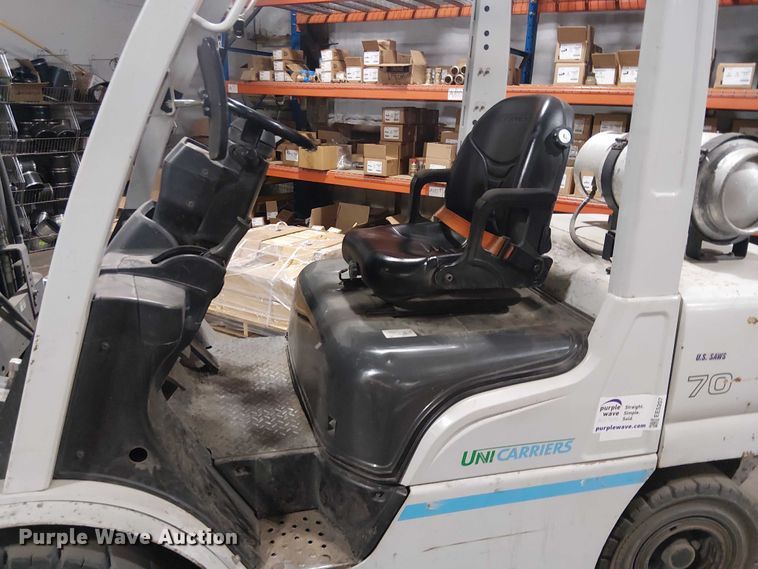 image for item EE5207 2016 UniCarriers PF70 forklift