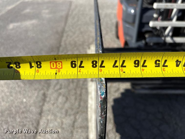 image for item EF1005 2015 Toyota 8FGU18 forklift