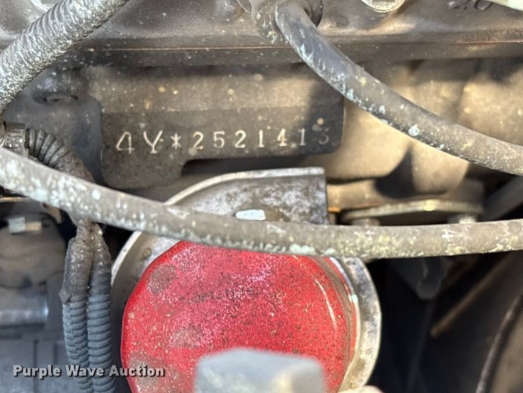 image for item EF1005 2015 Toyota 8FGU18 forklift