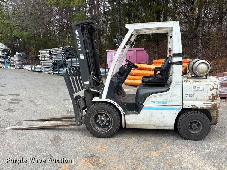 image for item EF1014 2016 UniCarriers PF70 forklift