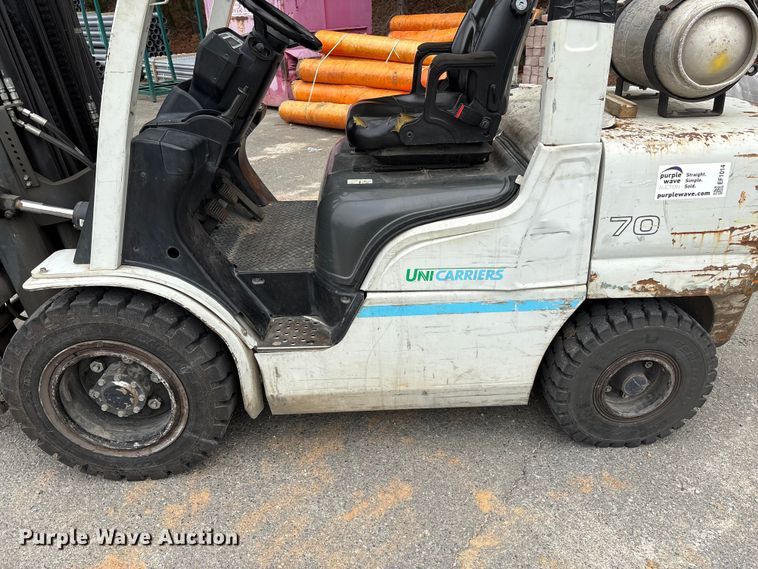 image for item EF1014 2016 UniCarriers PF70 forklift