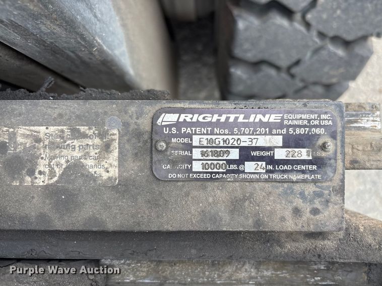 image for item EF1014 2016 UniCarriers PF70 forklift