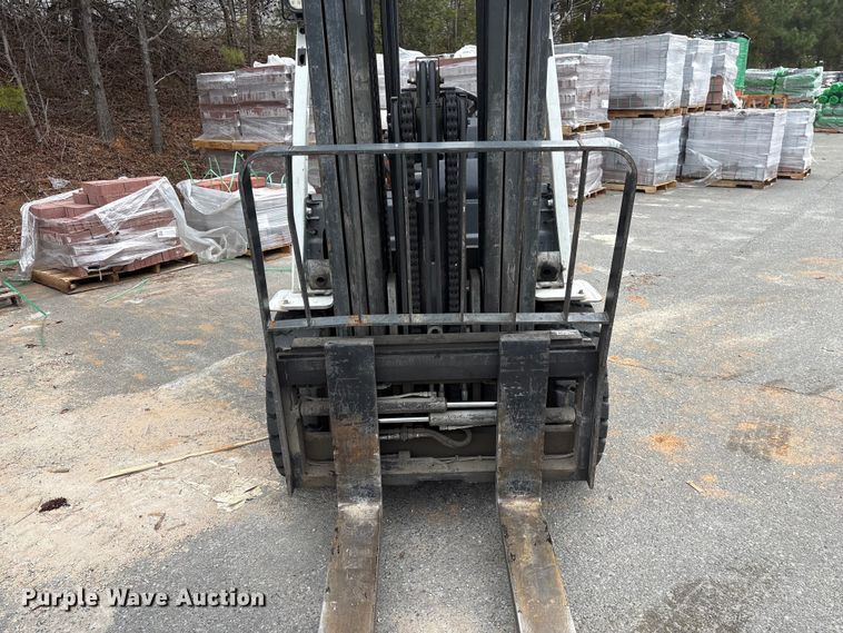 image for item EF1014 2016 UniCarriers PF70 forklift
