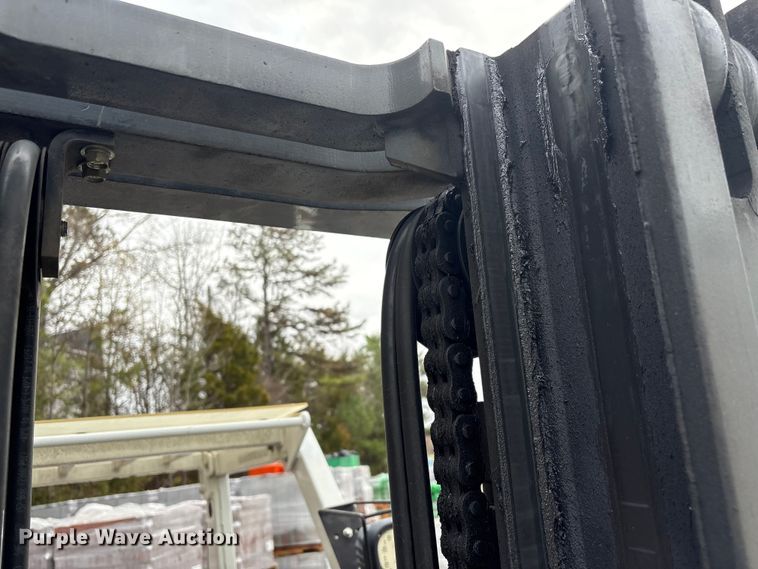 image for item EF1014 2016 UniCarriers PF70 forklift