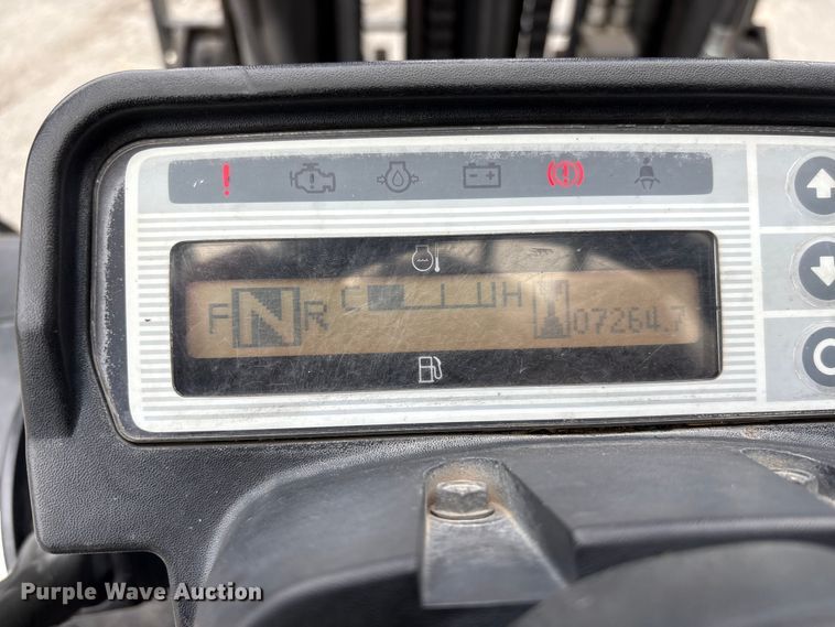 image for item EF1014 2016 UniCarriers PF70 forklift