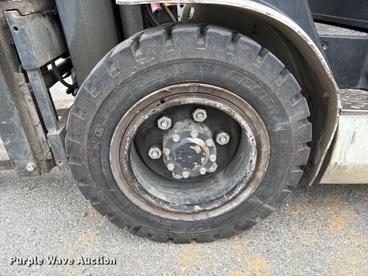 image for item EF1014 2016 UniCarriers PF70 forklift