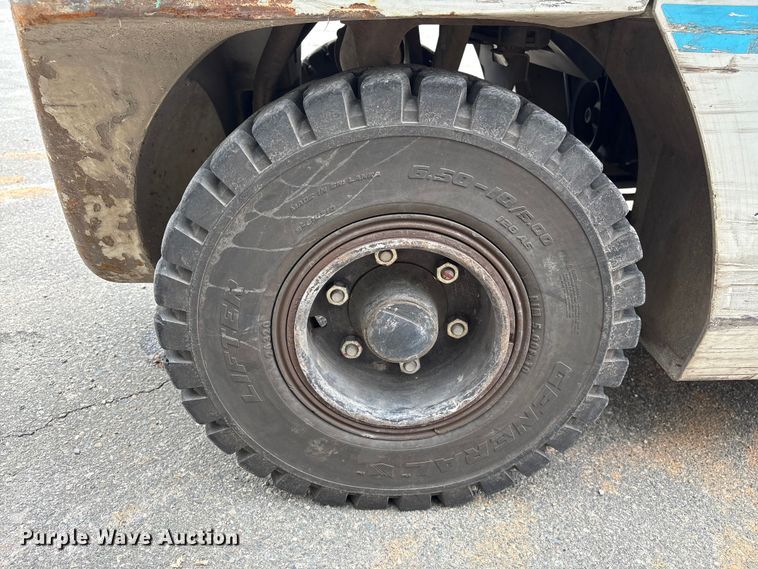 image for item EF1014 2016 UniCarriers PF70 forklift