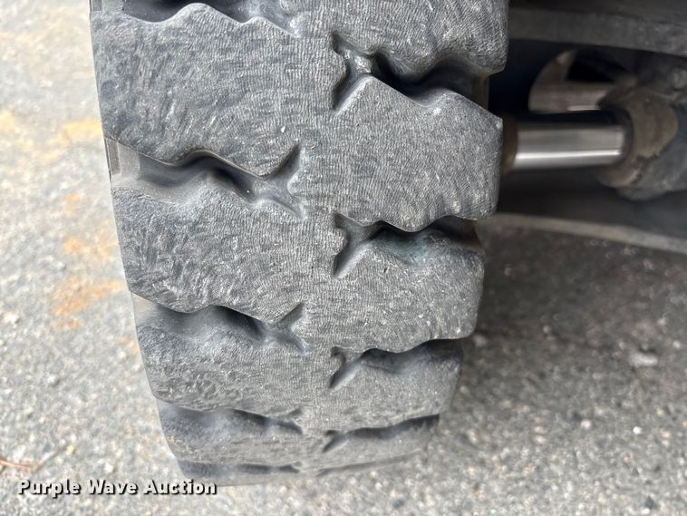 image for item EF1014 2016 UniCarriers PF70 forklift