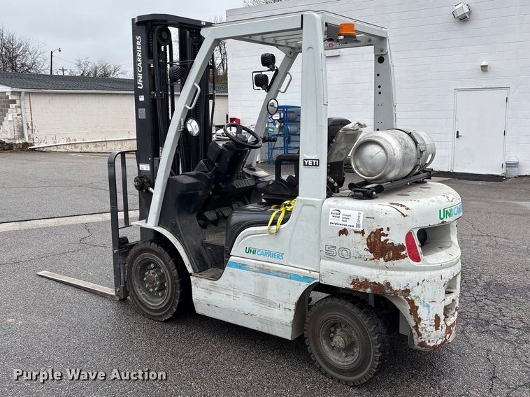 image for item EF1015 2016 UniCarriers PF50 forklift