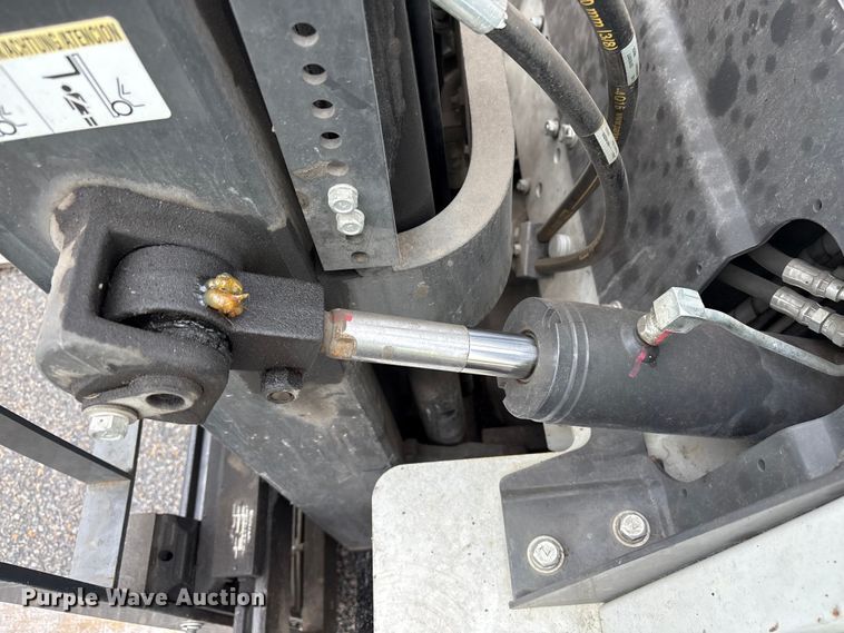 image for item EF1015 2016 UniCarriers PF50 forklift