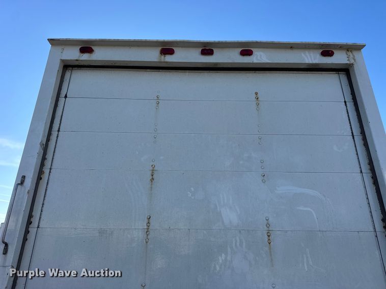 image for item EF2313 2005 International 4300 box truck