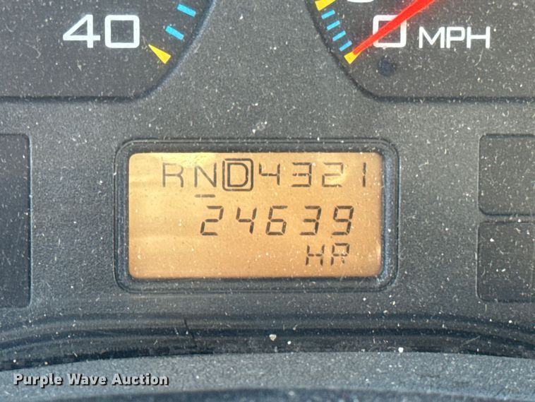 image for item EF2313 2005 International 4300 box truck