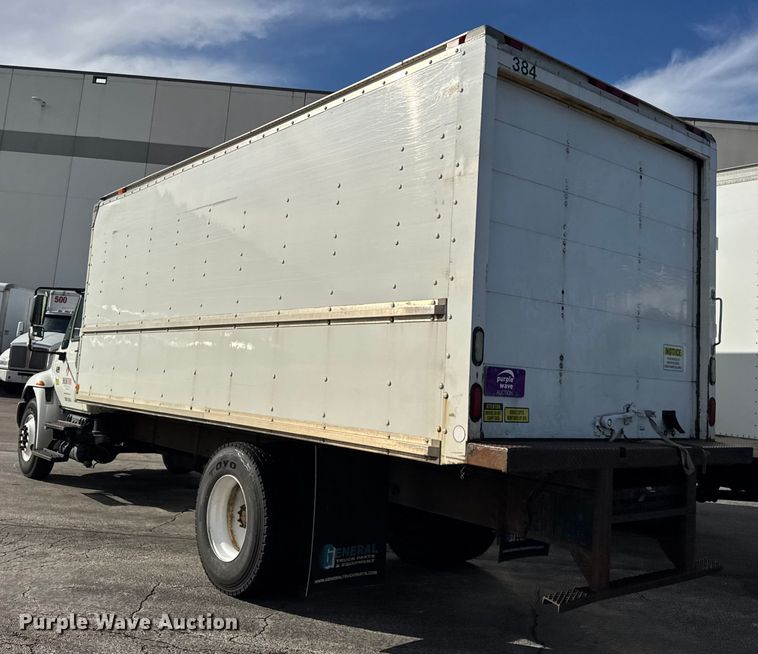 image for item EF2318 2007 International 4300 box truck