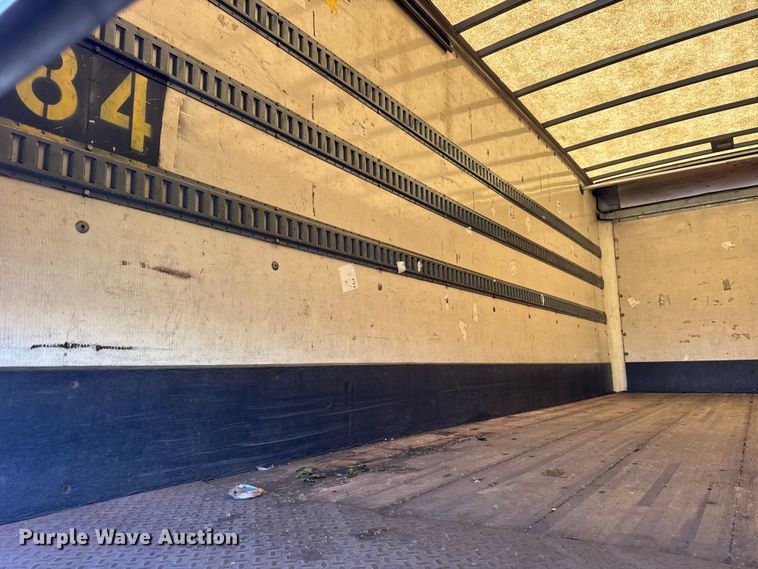 image for item EF2318 2007 International 4300 box truck