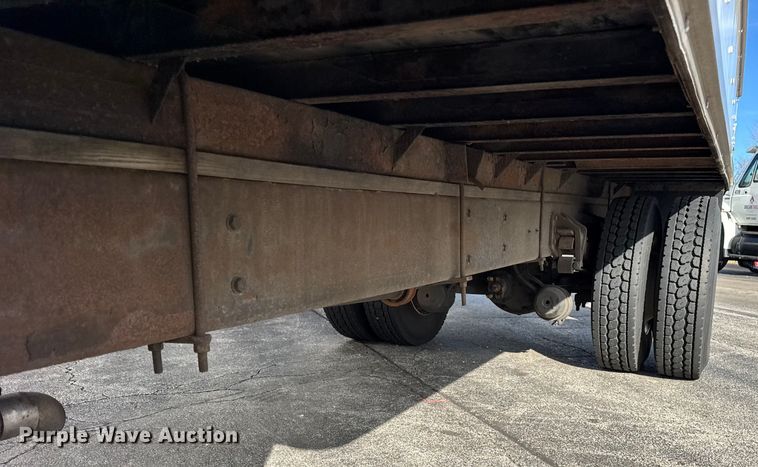 image for item EF2318 2007 International 4300 box truck