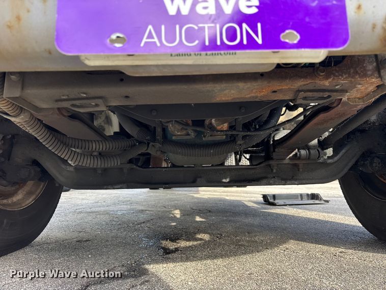 image for item EF2318 2007 International 4300 box truck