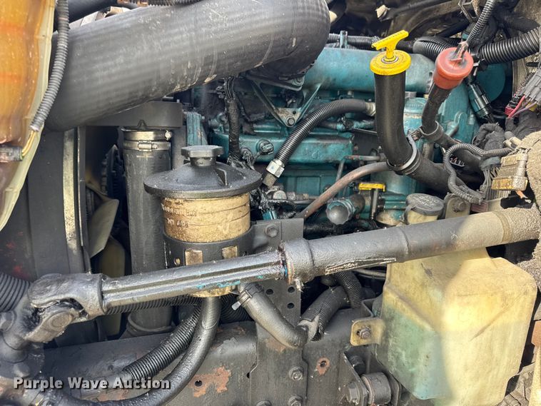 image for item EF2318 2007 International 4300 box truck