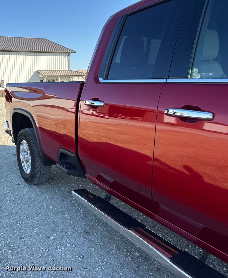 image for item EF2416 2021 Chevrolet 2500HD Ext. Cab pickup truck