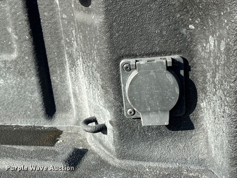 image for item EF2416 2021 Chevrolet 2500HD Ext. Cab pickup truck