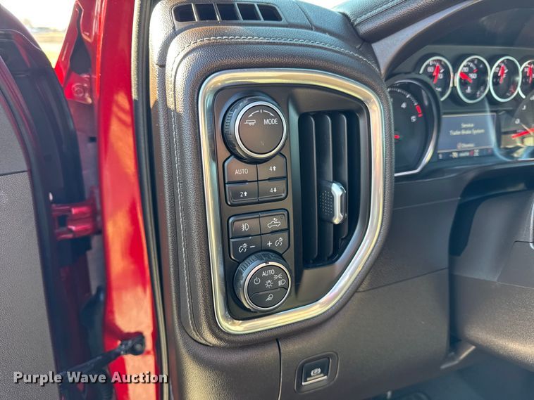 image for item EF2416 2021 Chevrolet 2500HD Ext. Cab pickup truck