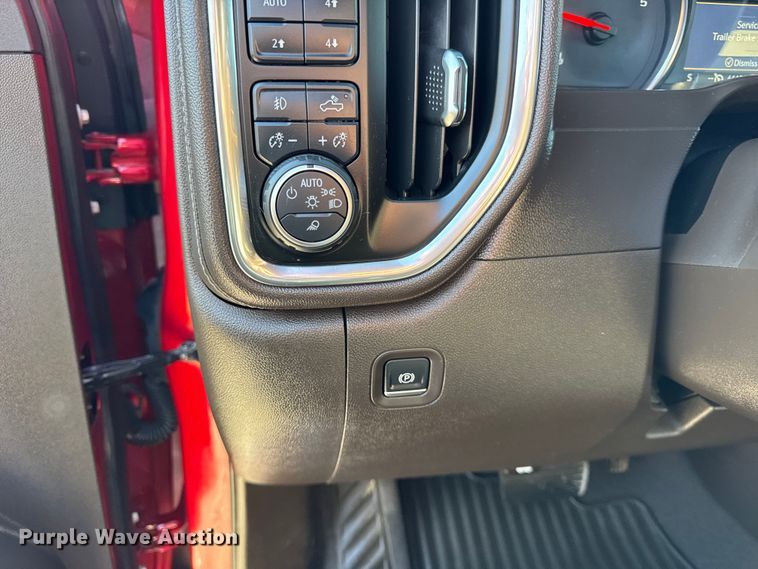 image for item EF2416 2021 Chevrolet 2500HD Ext. Cab pickup truck