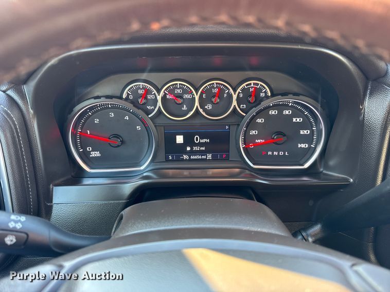 image for item EF2416 2021 Chevrolet 2500HD Ext. Cab pickup truck