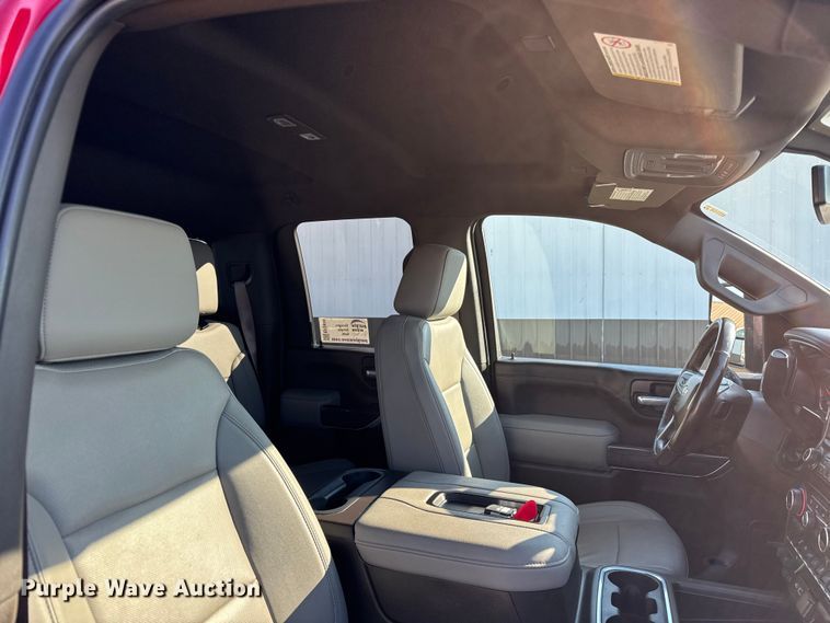 image for item EF2416 2021 Chevrolet 2500HD Ext. Cab pickup truck