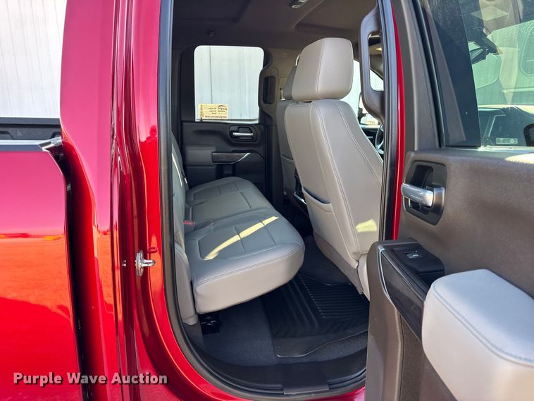 image for item EF2416 2021 Chevrolet 2500HD Ext. Cab pickup truck