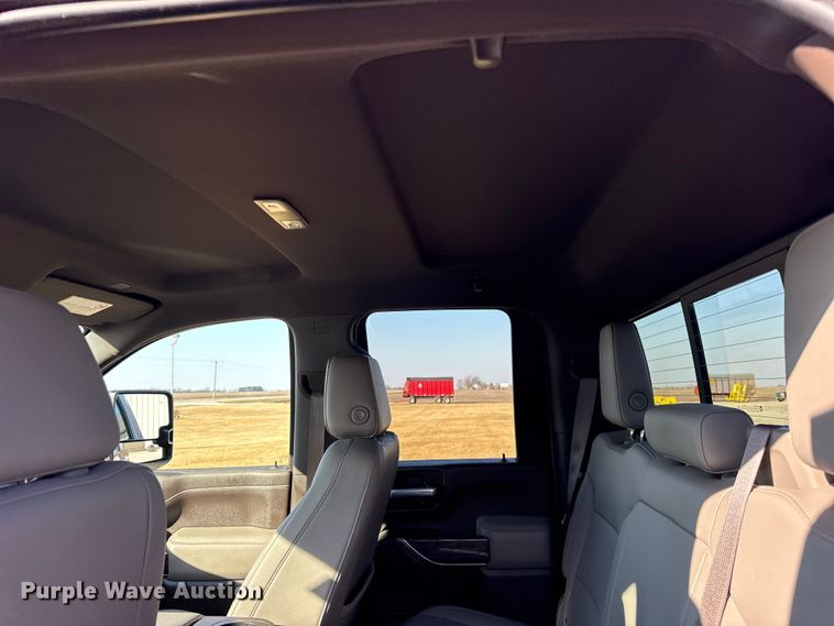 image for item EF2416 2021 Chevrolet 2500HD Ext. Cab pickup truck