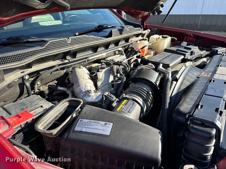 image for item EF2416 2021 Chevrolet 2500HD Ext. Cab pickup truck