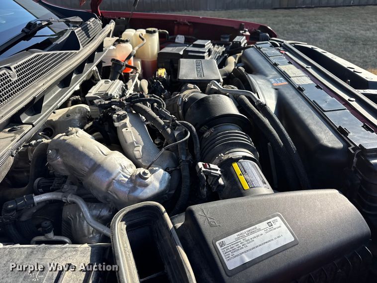 image for item EF2416 2021 Chevrolet 2500HD Ext. Cab pickup truck