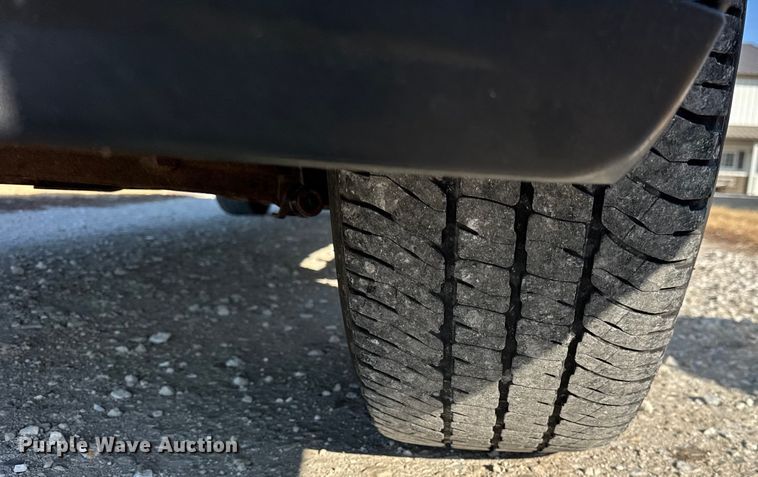 image for item EF2416 2021 Chevrolet 2500HD Ext. Cab pickup truck