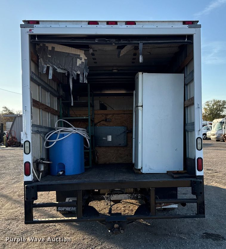 image for item EG1767 2012 Chevrolet Express box truck