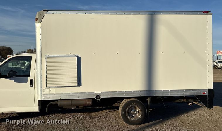 image for item EG1767 2012 Chevrolet Express box truck