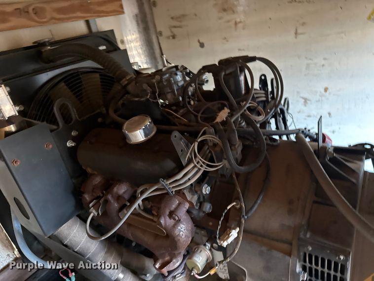 image for item EG1767 2012 Chevrolet Express box truck