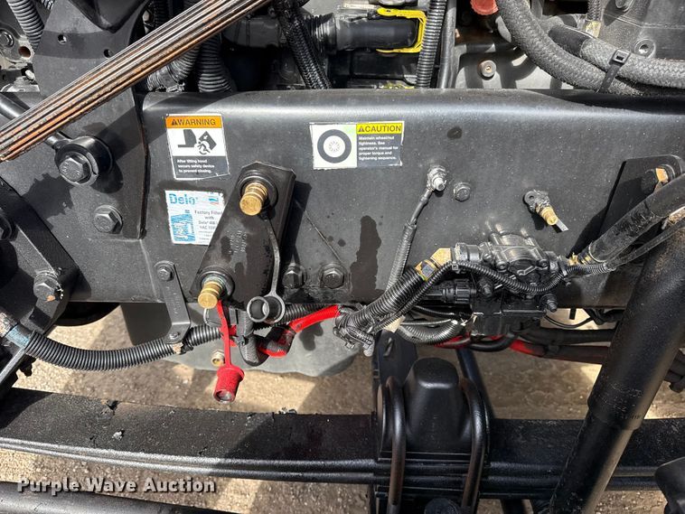 image for item EG1817 2013 Kenworth T660 box truck