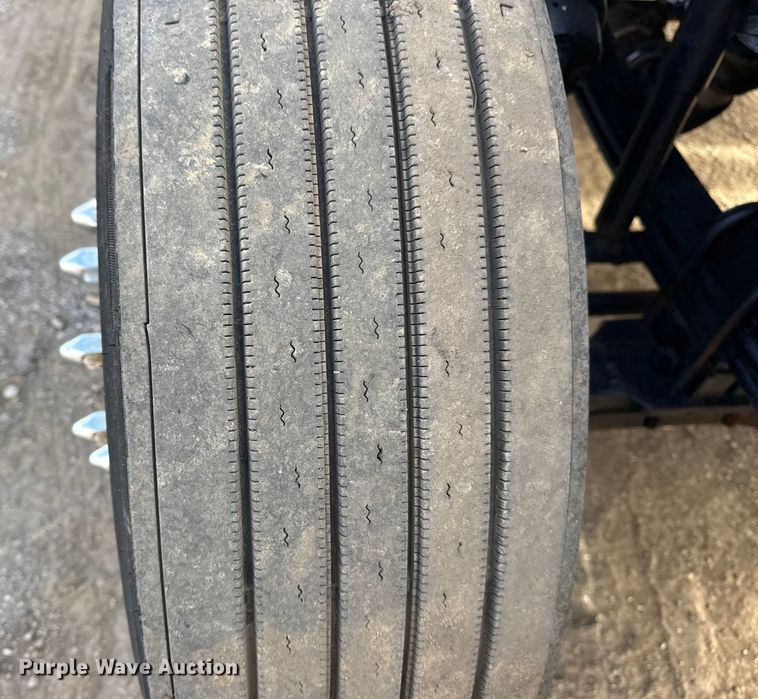 image for item EG1817 2013 Kenworth T660 box truck