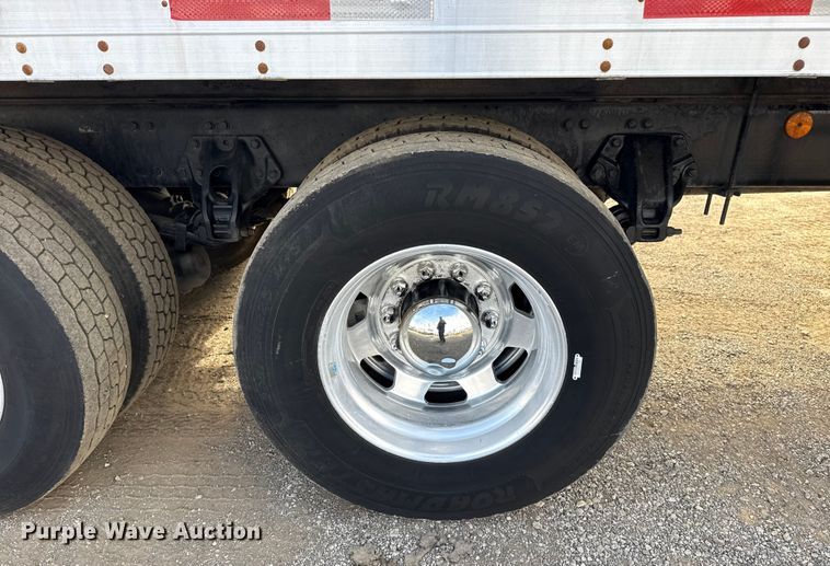 image for item EG1817 2013 Kenworth T660 box truck