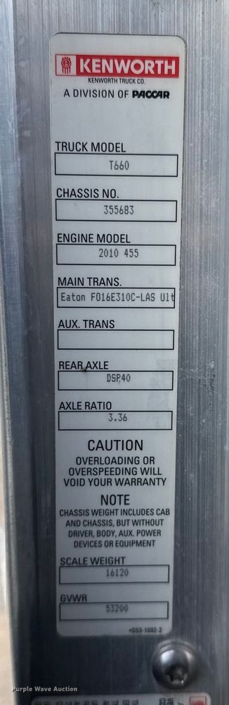 image for item EG1817 2013 Kenworth T660 box truck