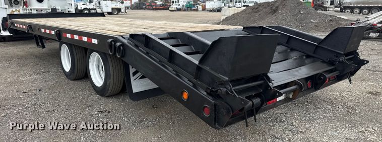 image for item EG2015 2009 Towmaster T-40 equipment trailer