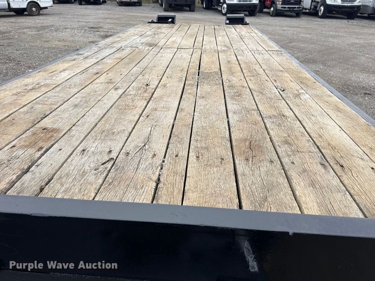 image for item EG2015 2009 Towmaster T-40 equipment trailer