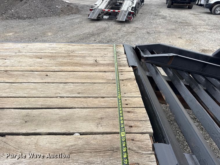 image for item EG2015 2009 Towmaster T-40 equipment trailer