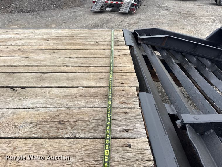 image for item EG2015 2009 Towmaster T-40 equipment trailer